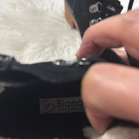 Blondo Waterproof Women's Black Suede Boots with Shearling Lining - Picture 8 of 11